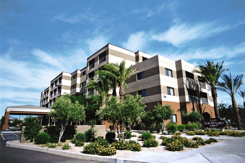 Courtyard By Marriott Scottsdale Old Town Hotel Exterior photo